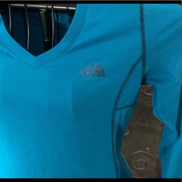 North Face Long Sleeve Teal Long Sleeve Shirt S - Picture 2 of 4